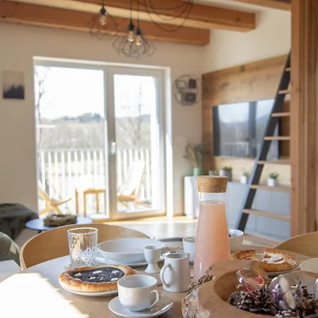 Nora Apartmán