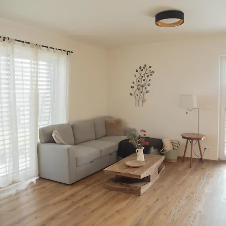 Apartment Nora *