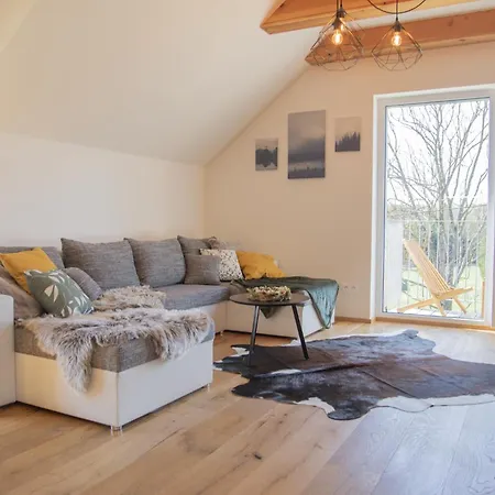 Nora Apartment Dolni Morava